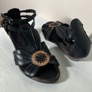 Pikolinos Papiro leather wedge sandals boho floral design EU size 37